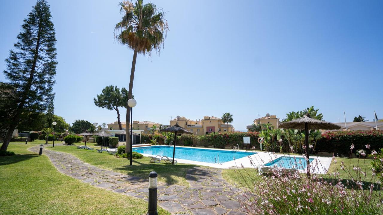 Seaview And Big Terrace Cabopino Apartment Marbella Exterior photo