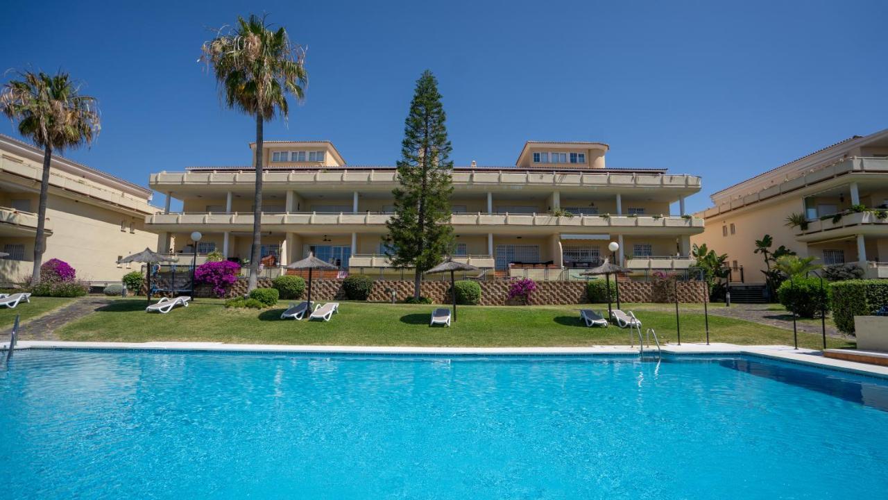 Seaview And Big Terrace Cabopino Apartment Marbella Exterior photo